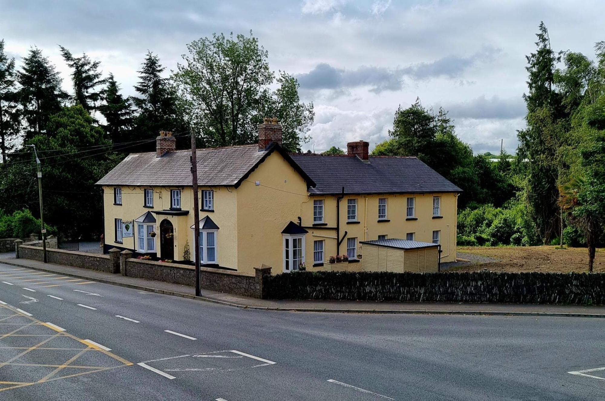 Hotel The Monkey Puzzle Bunclody Exterior foto